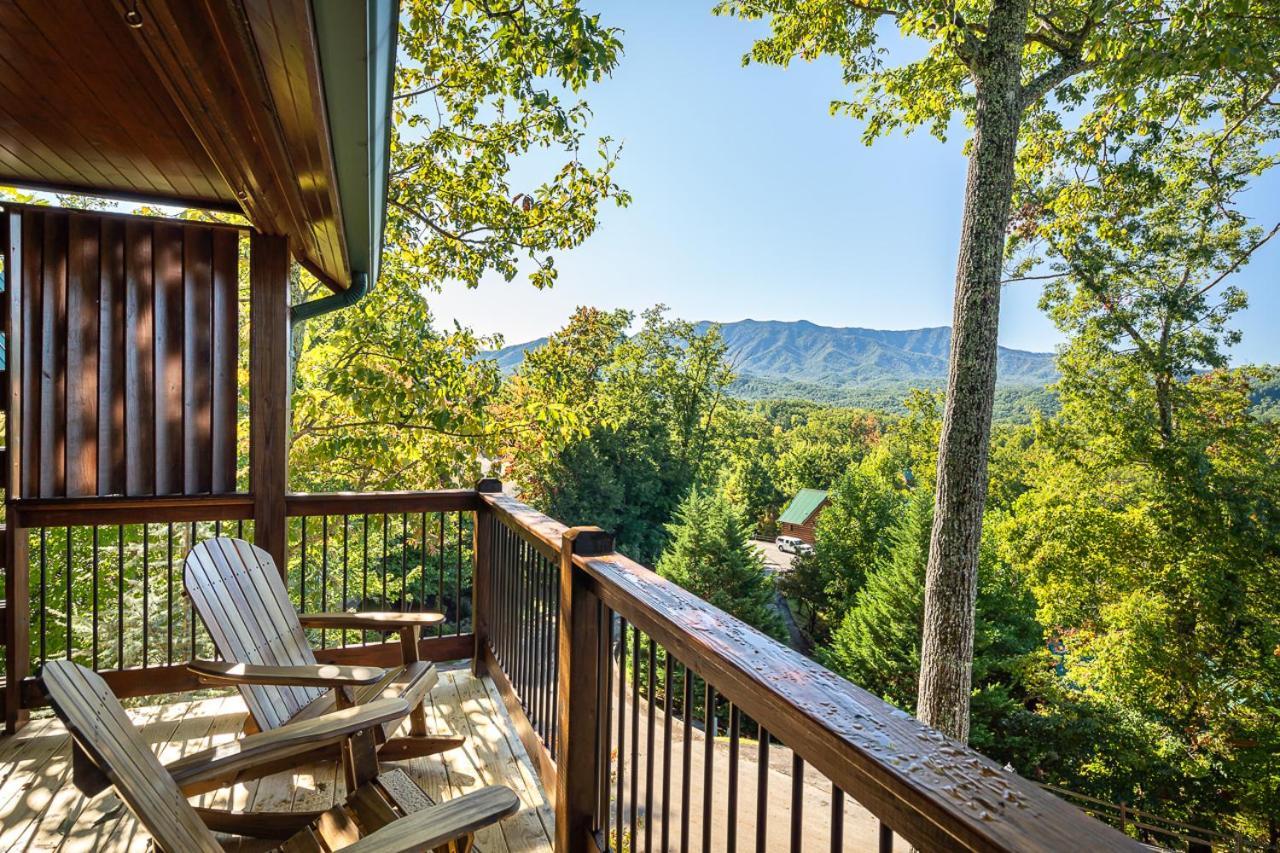 Another Day In Bearadise By Stony Brook Cabins Gatlinburg Exterior photo
